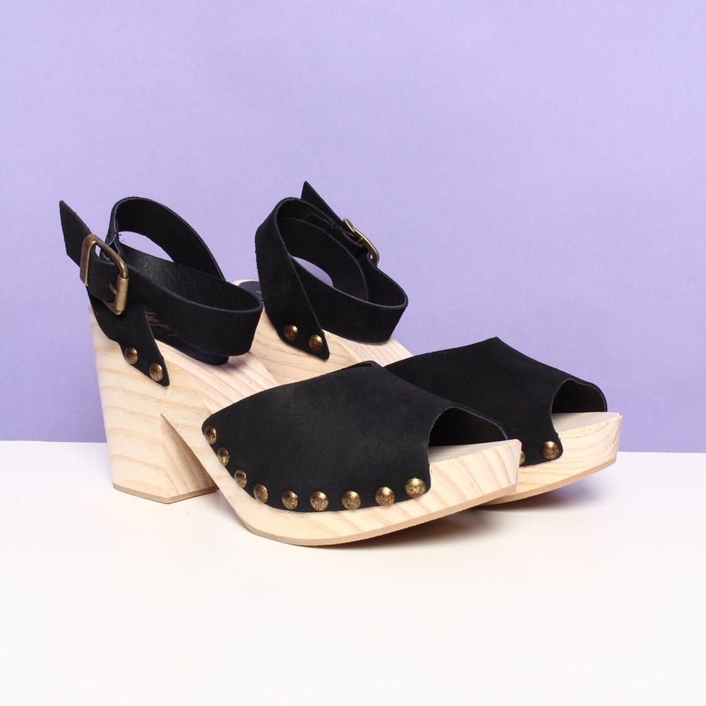 LAST ONE! Free People Pasadena Clogs Black Suede - Picture 2 of 4